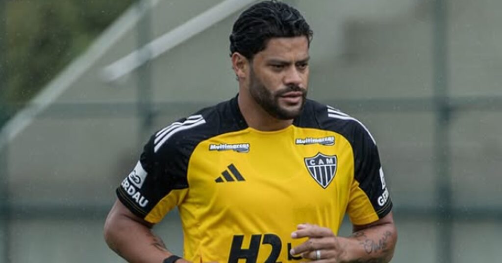 Hulk faz treino à parte no Atlético-MG e segue sem escalação confirmada para final do Mineiro