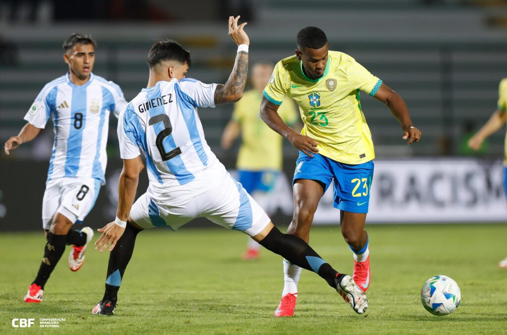 Brasil é humilhado pela Argentina com placar de 6 a 0 na estreia do Sul-Americano Sub-20