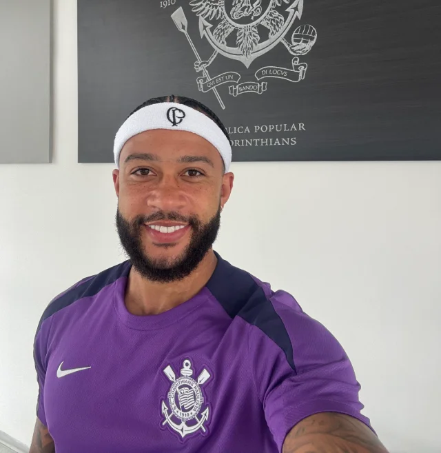 Corinthians no Paulistão: Memphis Depay joga hoje contra o Bragantino?