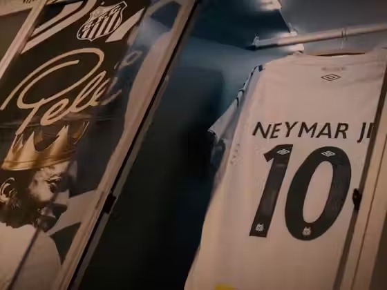 Santos oficializa contratação de Neymar: ‘O príncipe está de volta’