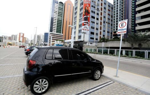 Estacionamento rotativo na Av. Beira-Mar passa a funcionar em novo horário a partir deste sábado (1º)