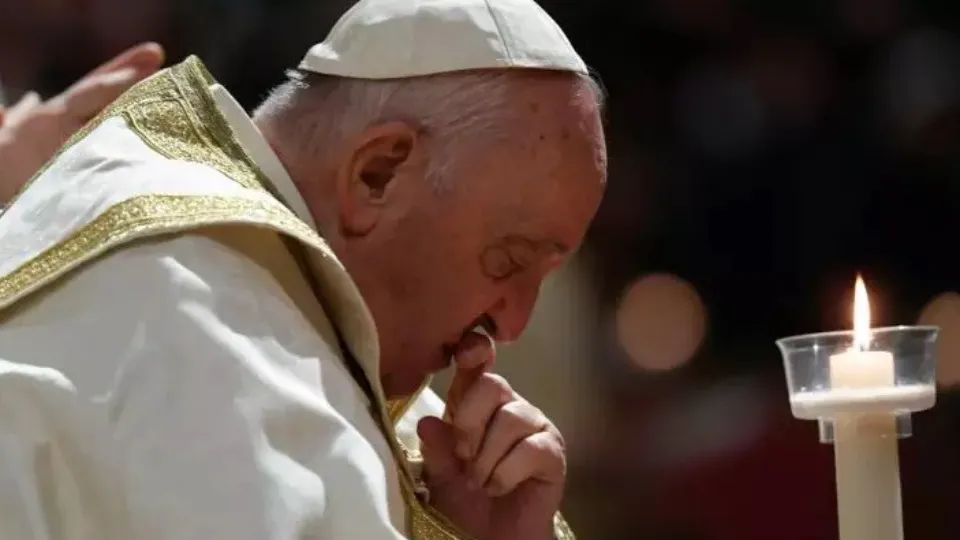 Internado, Papa Francisco não deverá rezar o Angelus pela segunda semana consecutiva