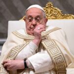 Papa Francisco enfrenta crise de asma e preocupa médicos, diz Vaticano