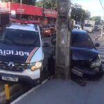 Acidente: motorista avança sinal e colide com viatura da Polícia Militar em Fortaleza