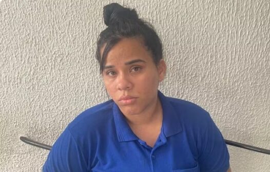 Mulher envolvida em acidente que matou casal em Fortaleza é presa no trabalho horas depois