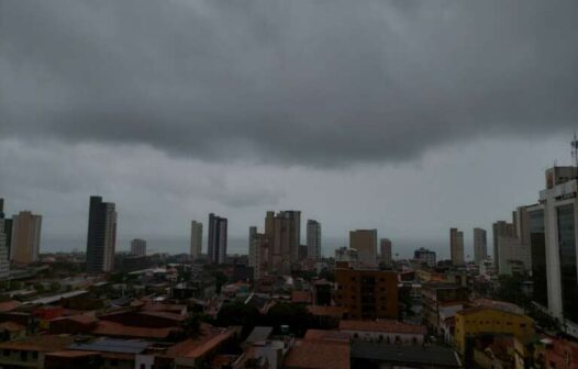 Clima para amanhã em Fortaleza: veja previsão do tempo para terça (25/02)