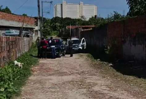 Criança é morta em tentativa de chacina na comunidade da Rosalina, em Fortaleza