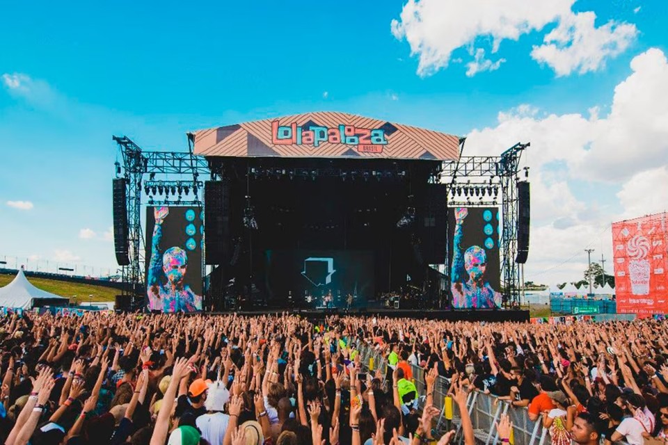 Lollapalooza 2025: veja horário dos shows e a programação por dia