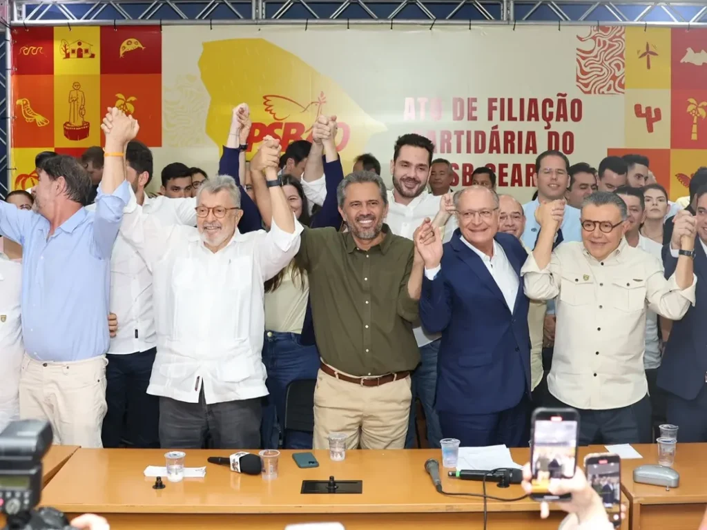 PSB se torna maior bancada da Alece com filiação de 12 deputados estaduais