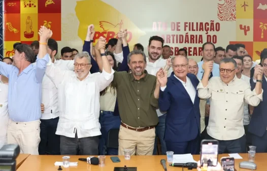 PSB se torna maior bancada da Alece com filiação de 12 deputados estaduais