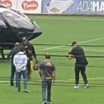 Neymar chega de helicóptero para primeiro treino em seu retorno ao Santos