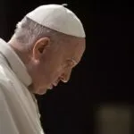 “Noite transcorreu tranquila”, diz Vaticano sobre Papa Francisco na manhã desta quinta-feira (13)