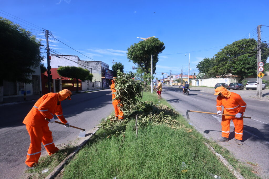 Operação de limpeza e reparos contempla 110 vias públicas de Fortaleza durante fevereiro e março