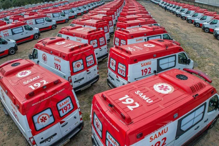 Ceará recebe 44 novas ambulâncias do Samu para ampliação e renovação do serviço