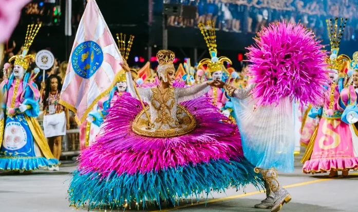 Após jejum de 15 anos, Rosas de Ouro é campeã do Carnaval de São Paulo