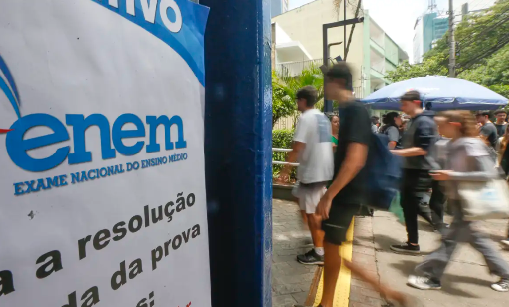 Espelhos das redações do Enem 2024 já estão disponíveis para consulta