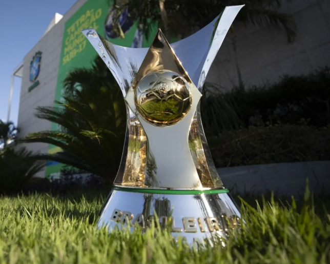 Qual jogo vai passar na Globo hoje (11/05) ao vivo pelo Brasileirão 2025?