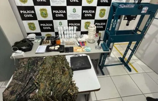 Polícia fecha laboratório de drogas em Caucaia durante Operação Strike