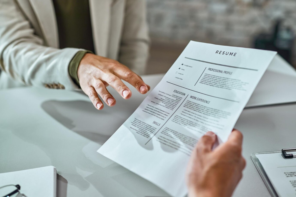 Brasil registra 6,8 milhões de desempregados sem trabalho formal