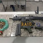 Três homens são presos com pistolas, carabina e munições em Fortaleza