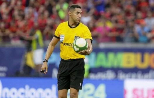 Árbitro Rodrigo Pereira apita Clássico-Rei de ida da final do Campeonato Cearense