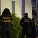 PF investiga fraude em aposentadorias e pensões no Brasil; mandados são cumpridos em Fortaleza e Caucaia