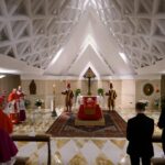 Brasileira lê Oração Universal em funeral do Papa Francisco