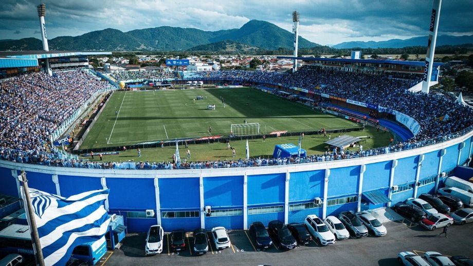 Avaí x Operário-PR: onde assistir ao vivo hoje (16/04)