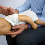 Duas bebês com menos de três meses são salvas após engasgarem no interior do Ceará