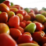 Tomate é item de maior pressão no IPCA de março, aponta IBGE