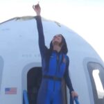 Katy Perry faz viagem ao espaço