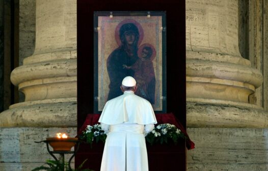 Papa Francisco morreu de AVC e insuficiência cardíaca, confirma Vaticano