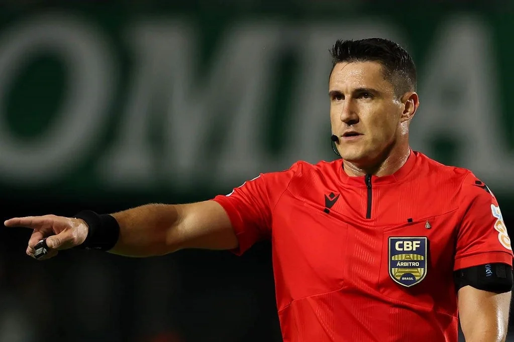 Árbitro gaúcho Rafael Rodrigo Klein apita Bahia x Ceará na 5ª rodada do Brasileirão