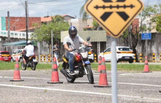 Detran-CE atende candidatos do Programa CNH Popular em Fortaleza, Caucaia, Maracanaú e Eusébio