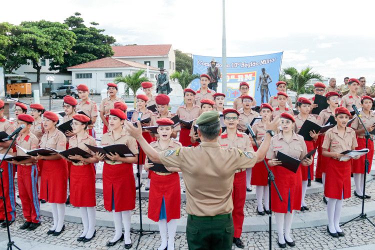 Exército realiza homenagem ao aniversário de Fortaleza no local de nascimento da cidade
