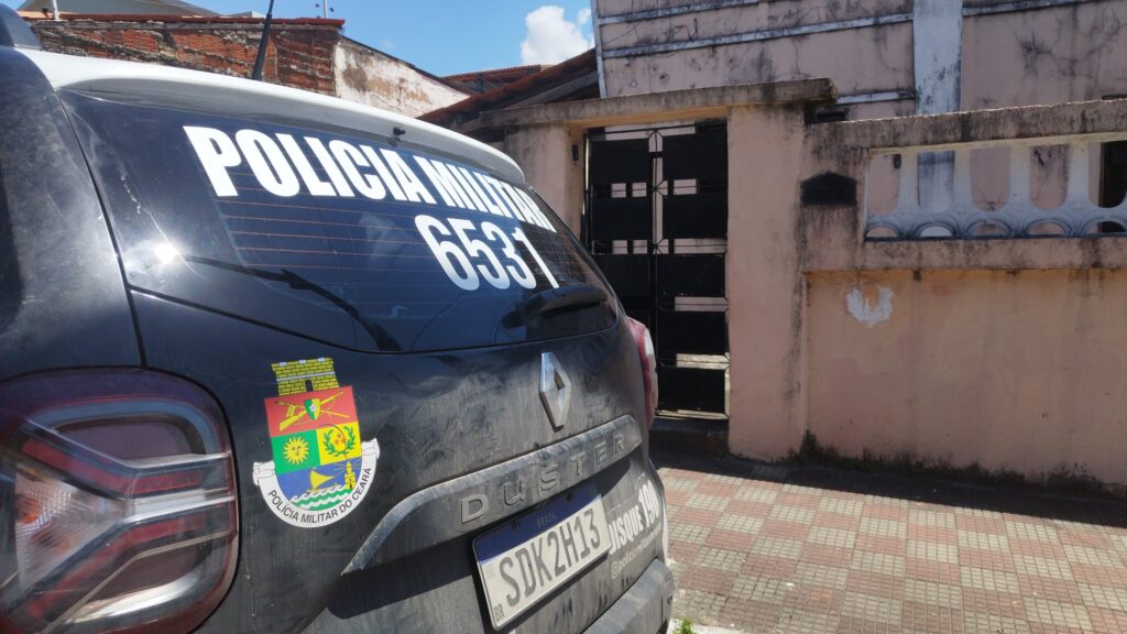 Homem é encontrado morto com pés e mãos amarrados em casa na Parangaba