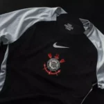 Corinthians lança nova camisa 2 para a temporada e estreia uniforme contra o Racing