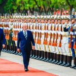 Lula é recebido por Xi Jinping ao som de Gilberto Gil em cerimônia oficial na China