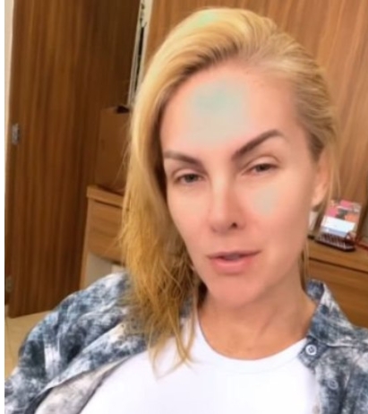 Ana Hickmann revela diagnóstico de TDAH e rebate comentário sobre sua forma de falar