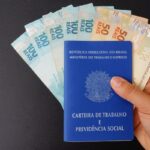 Trabalhadores CLT já podem transferir dívidas para bancos com juros menores