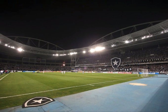 Qual jogo vai passar na Record hoje (11/05) ao vivo pelo Brasileirão 2025?