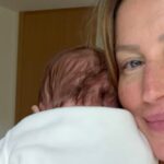 Gisele Bündchen fala pela primeira vez sobre o caçula, River, e volta à rotina