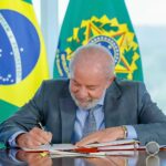 Governo federal prepara anúncio do programa Mais Especialistas, diz Lula