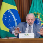 Lula assina MP que garante isenção na conta de luz para até 60 milhões de brasileiros