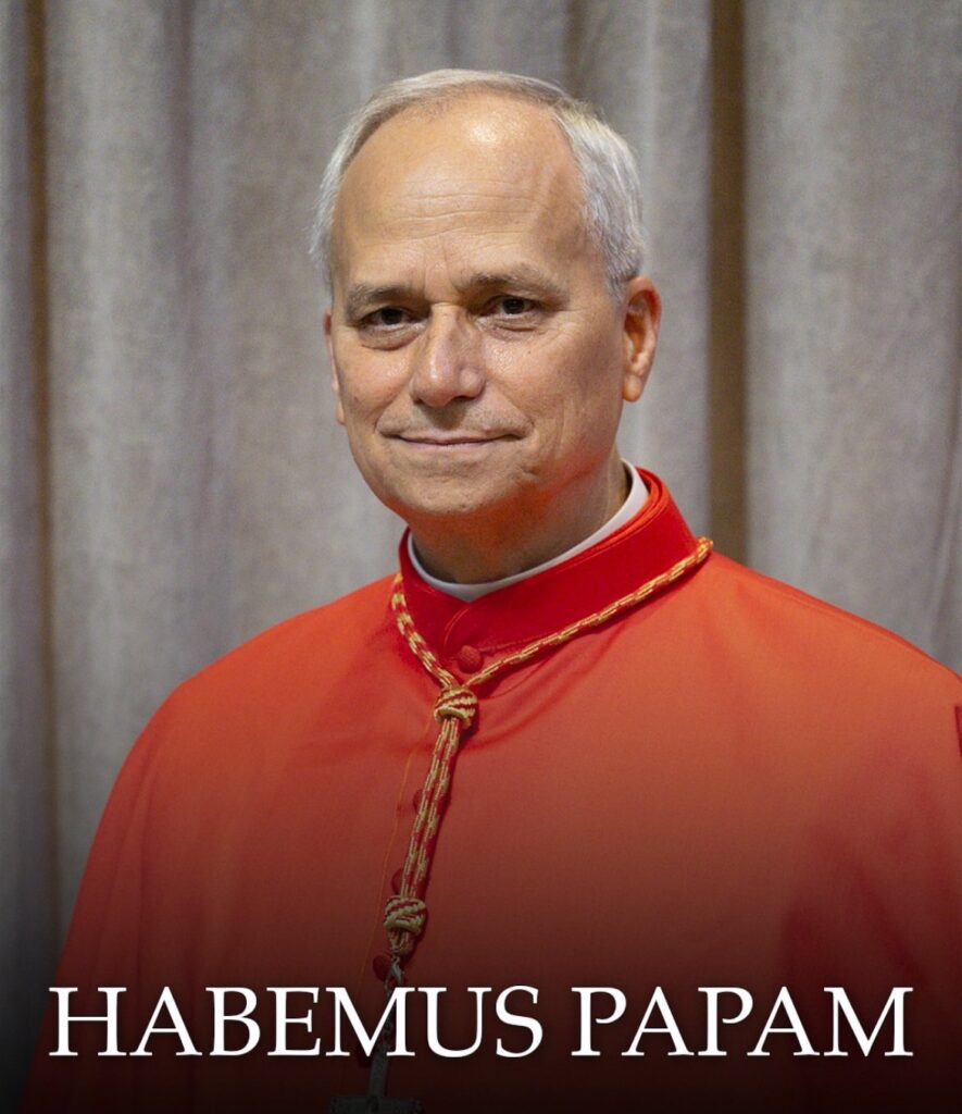Cardeal Robert Francis Prevost é eleito o novo Papa no Vaticano