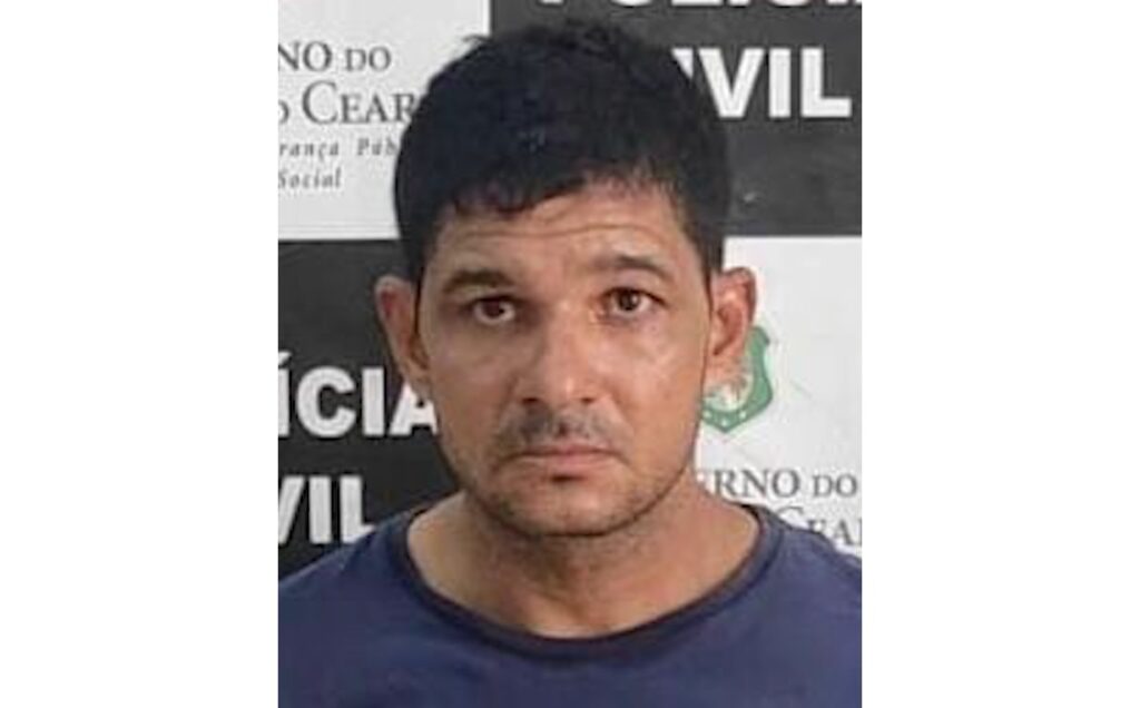 Mulher esfaqueada pelo companheiro se finge de morta para sobreviver ao ataque, em Fortaleza