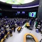 Congresso derruba veto sobre exame toxicológico para CNH