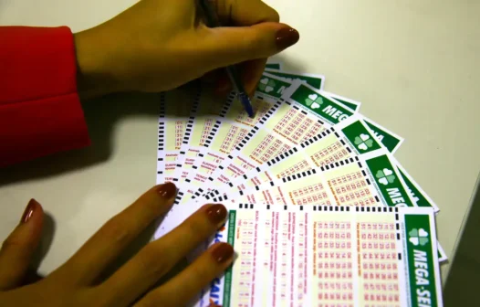 Mega-Sena com prêmio de R$ 62 milhões acumula para o último sorteio antes da Mega da Virada