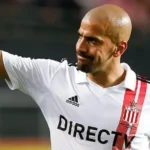 Santos recebe visita de Verón e avalia parcerias com Estudiantes, da Argentina