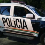 Policial militar é baleado durante assalto na Parangaba, em Fortaleza; arma é recuperada pela PM